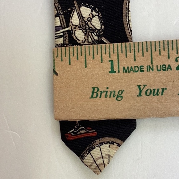 Flying Scotsman 100% Italian Silk Made in USA Bicycle Vintage Bicycle NeckTie - Picture 6 of 9